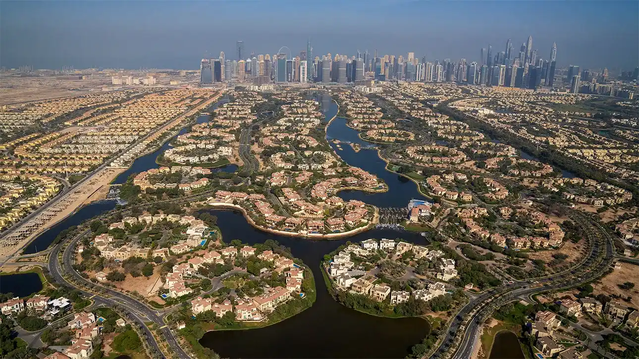 Jumeirah Islands in Dubai Banner